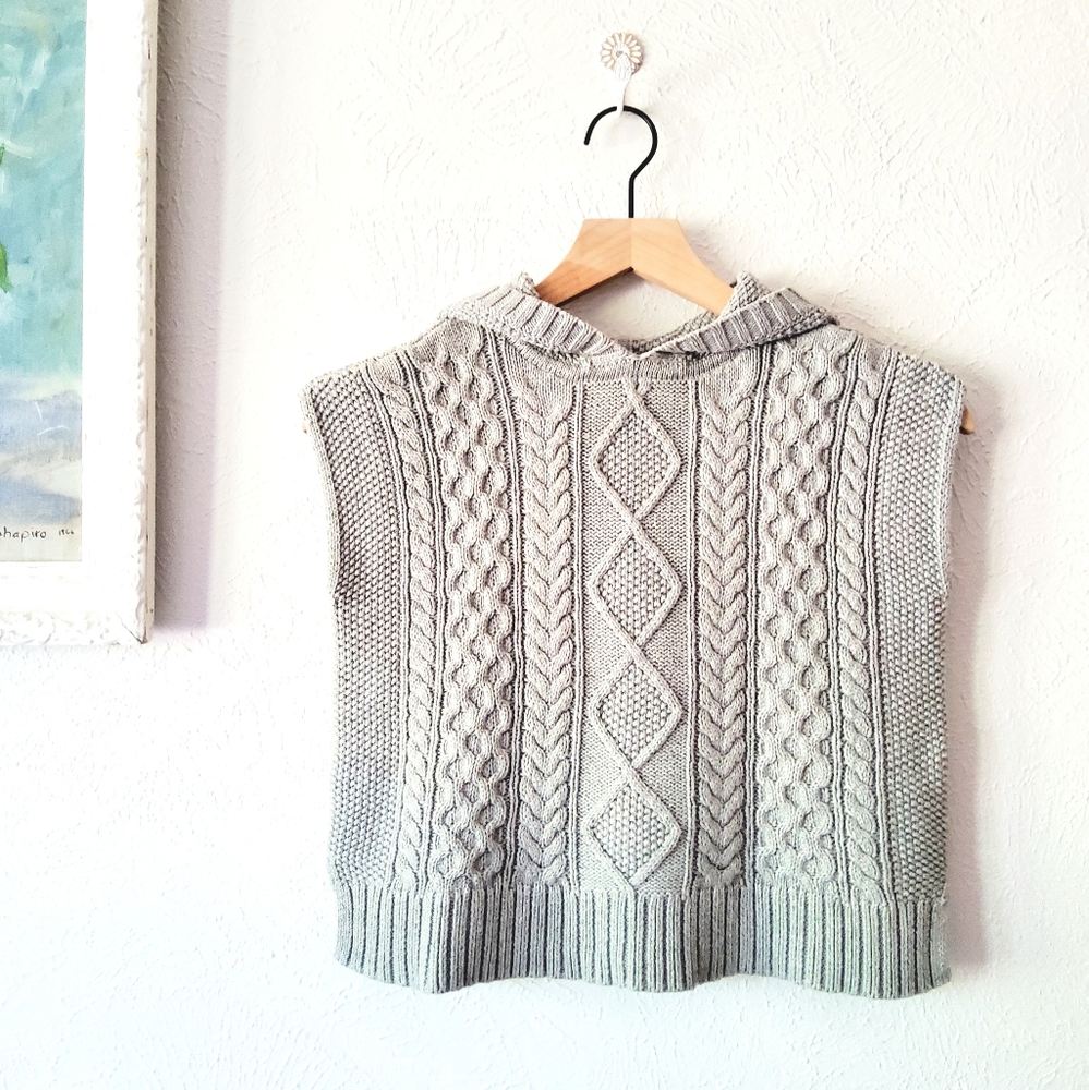 Gap Kids/Baby Gray Cable Knit Hooded Poncho With Teddy Bear Ears!